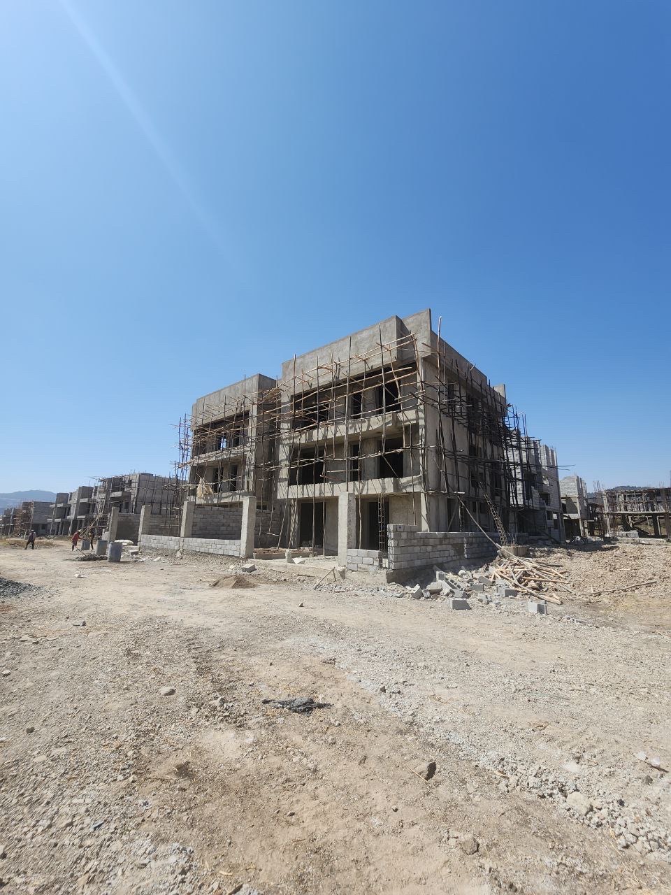 Property thumbnail 2