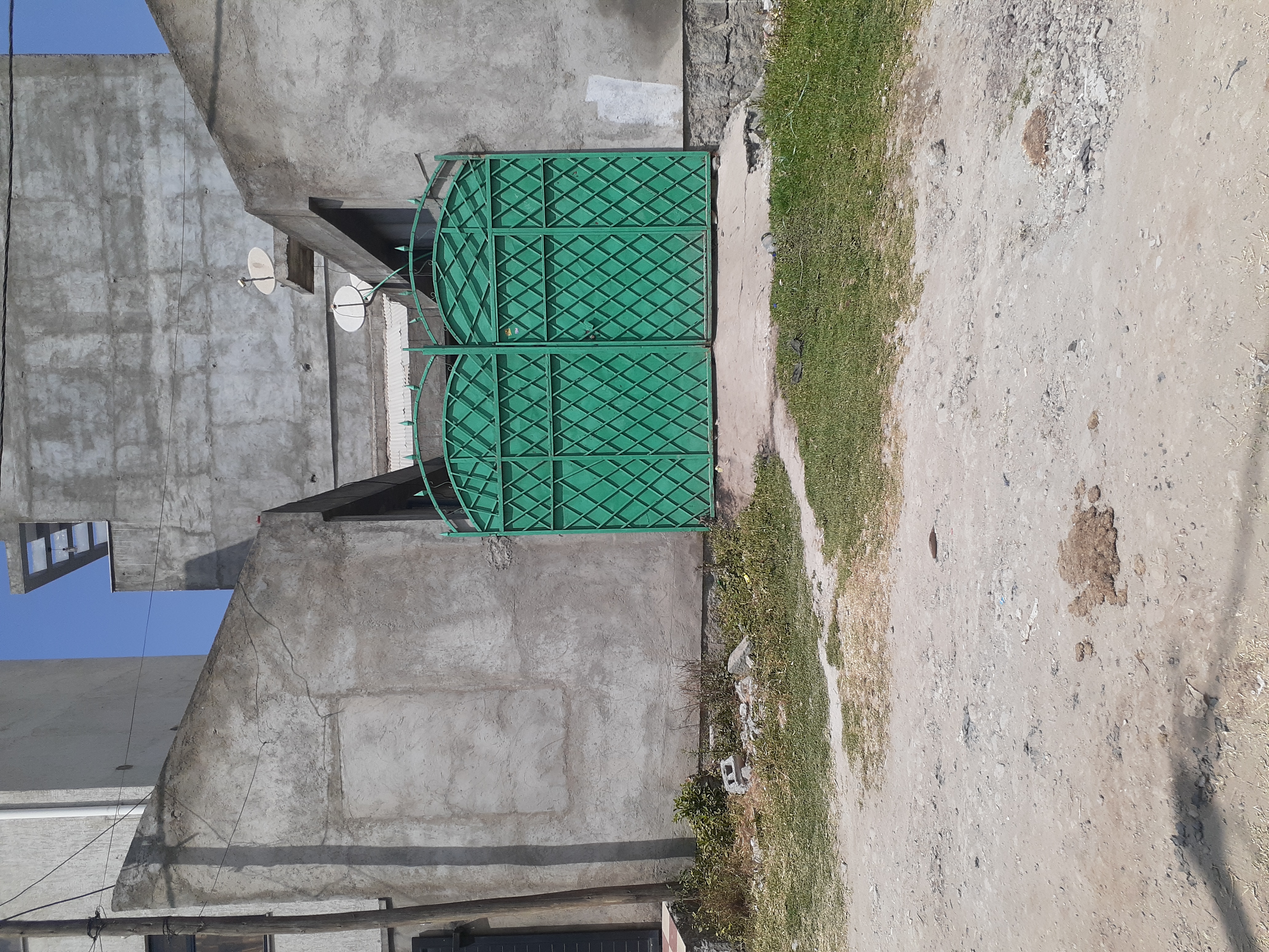 Property thumbnail 2