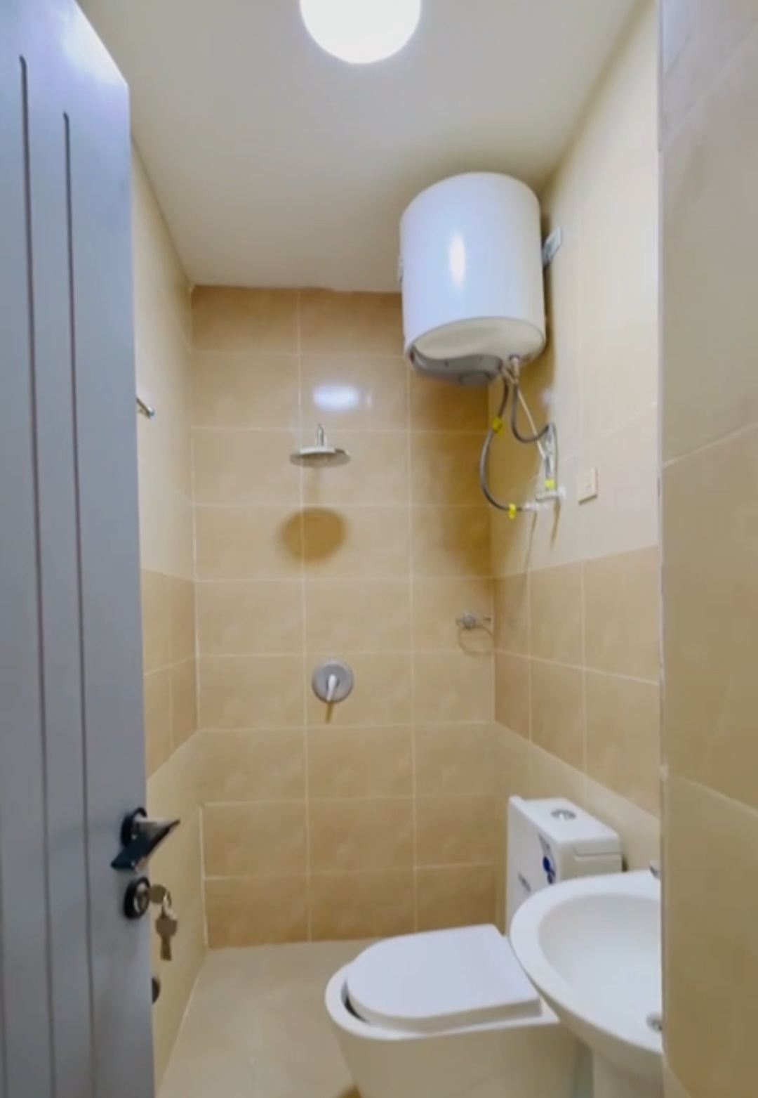 Property thumbnail 2