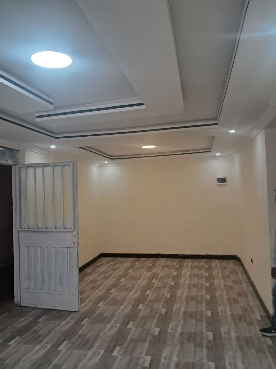 Property thumbnail 2