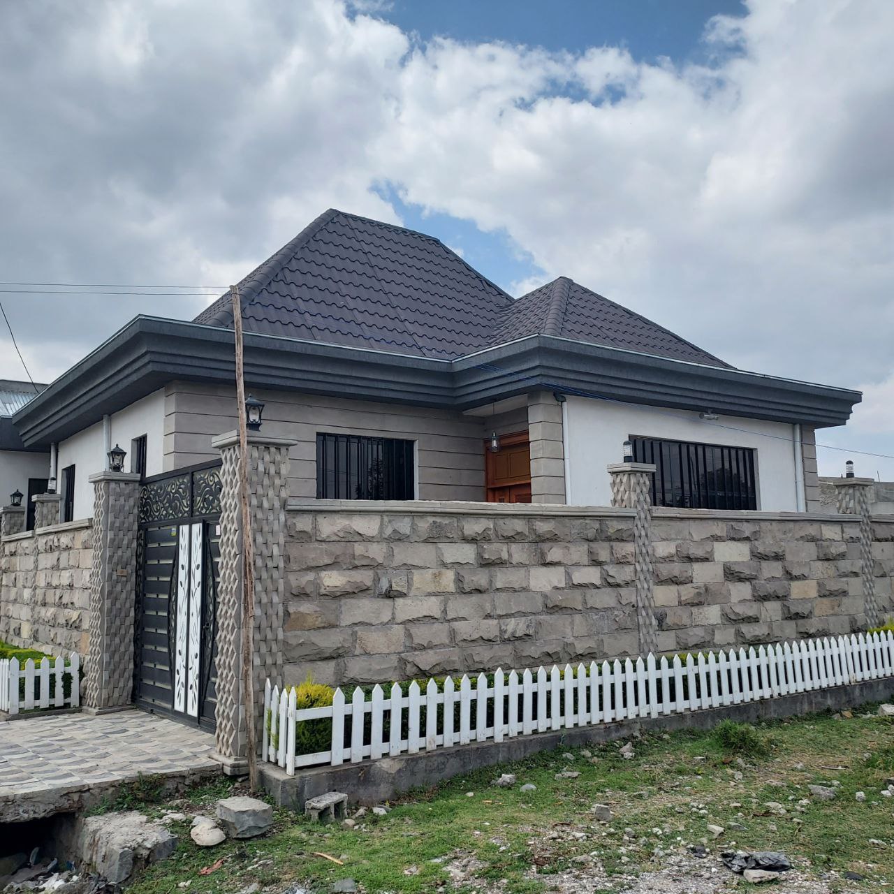 Selected property view