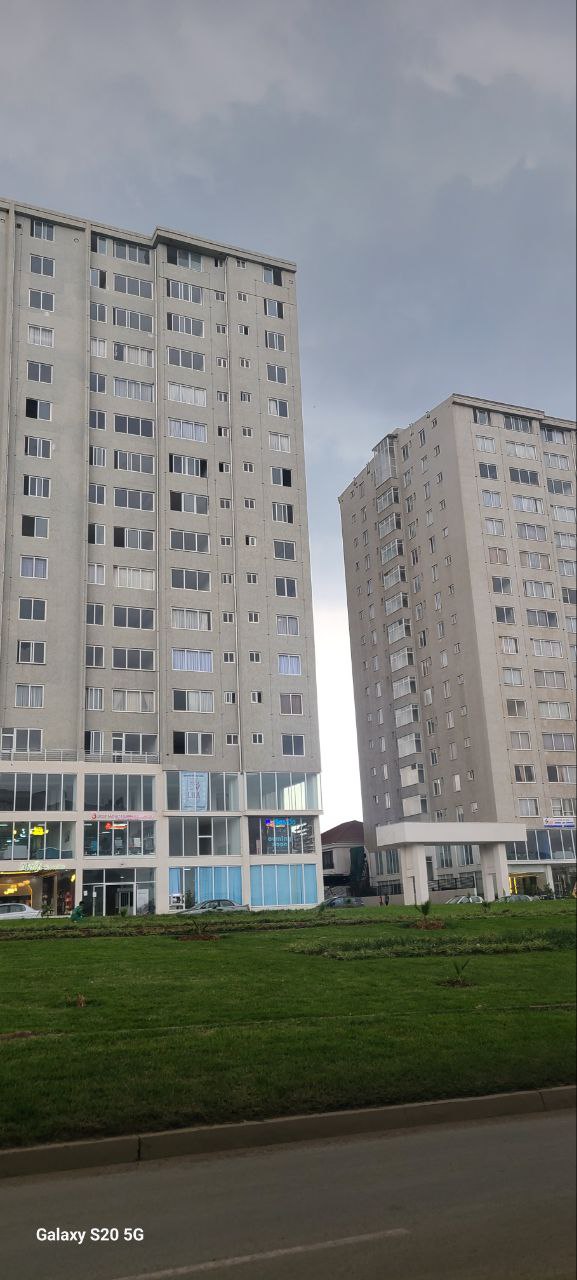 Property thumbnail 2