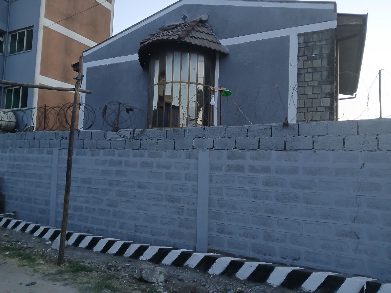 Property thumbnail 2