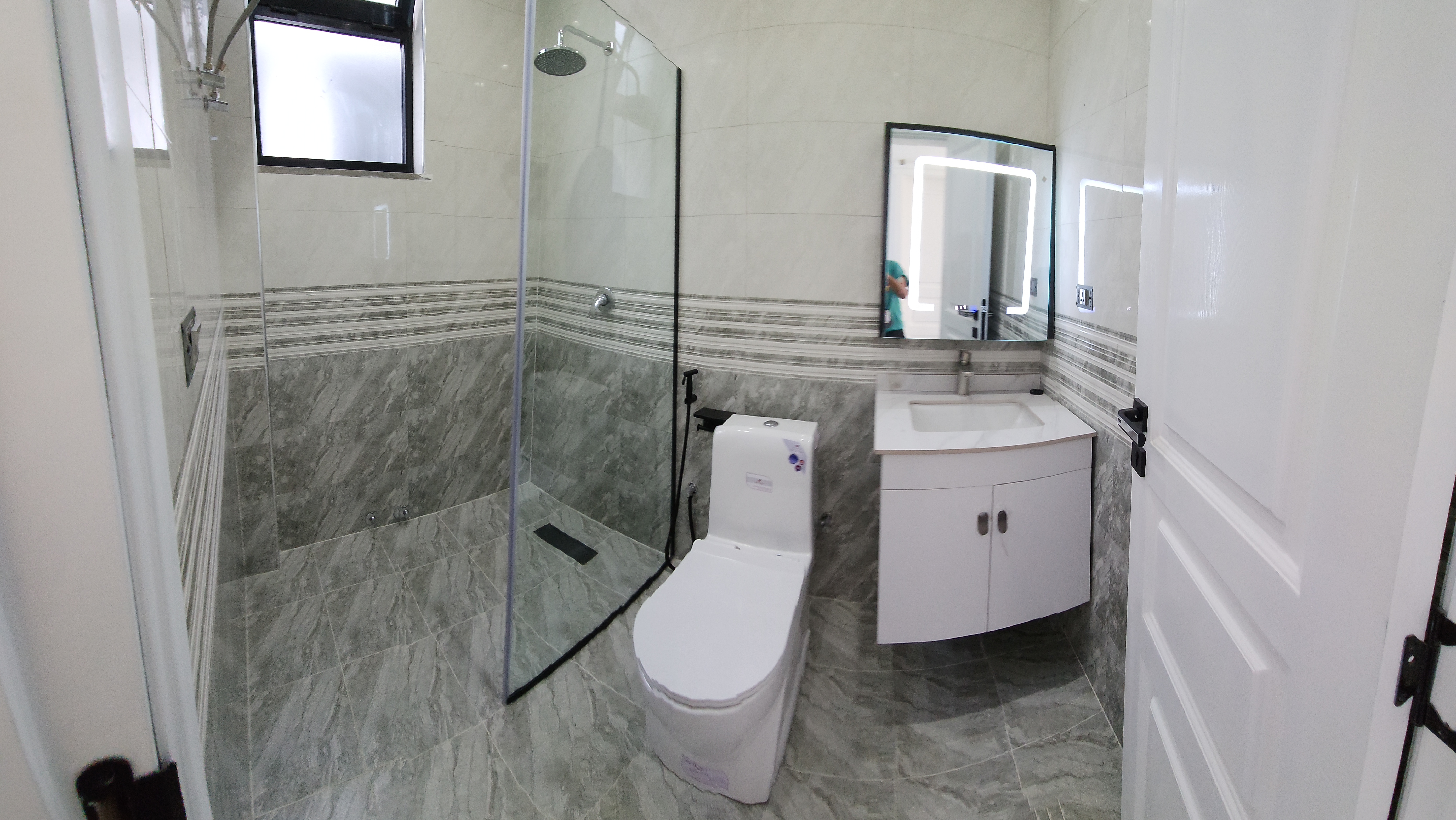 Property thumbnail 9