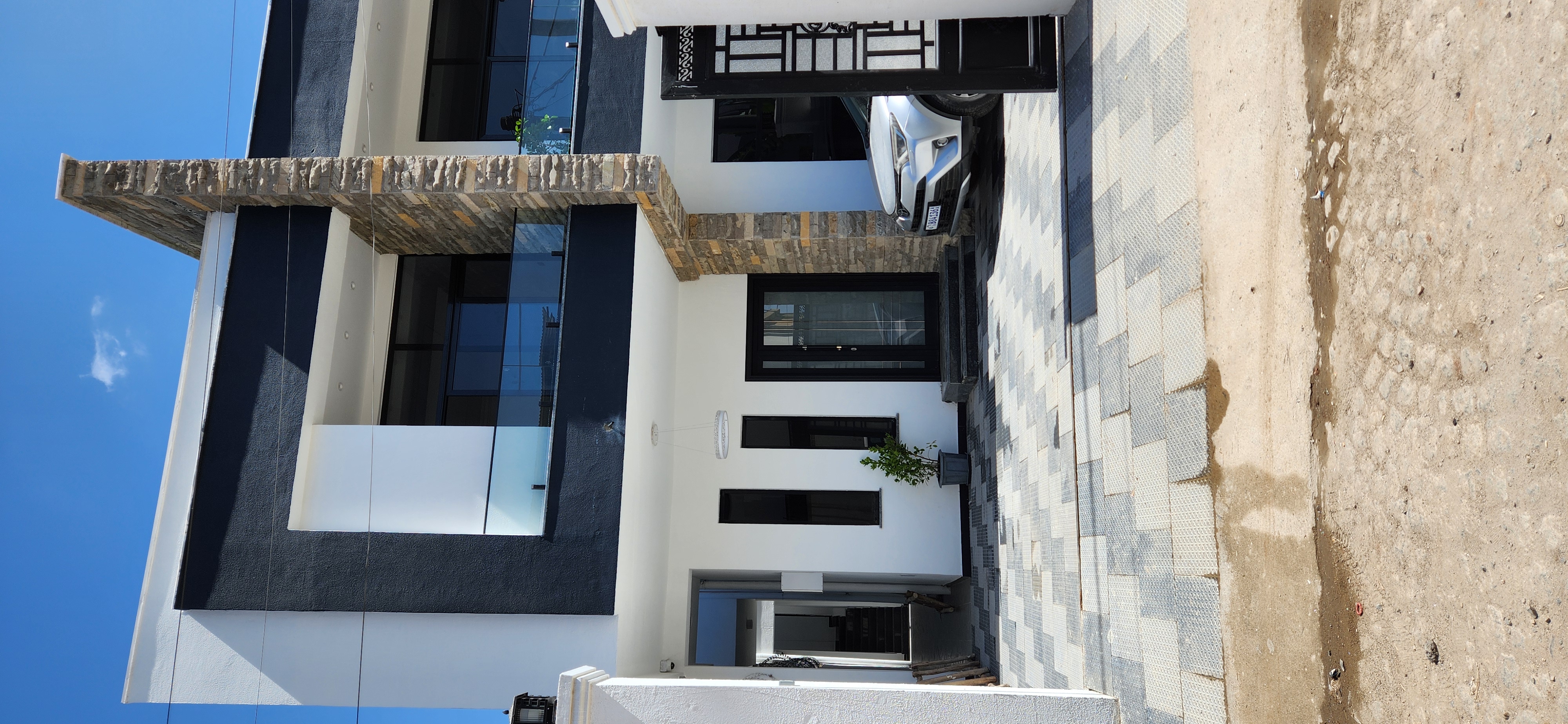 Property thumbnail 10