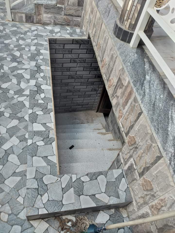 Property thumbnail 12
