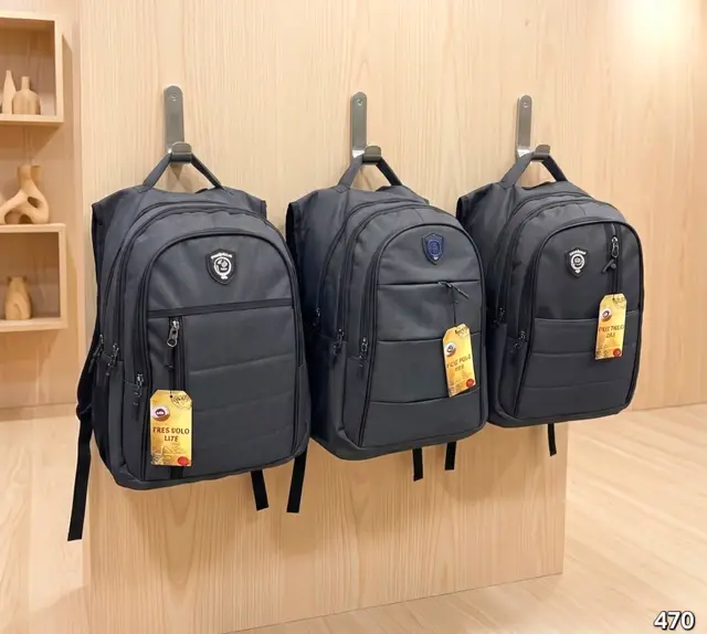 Sac d'école · D6wvusXGf_g1WOlP