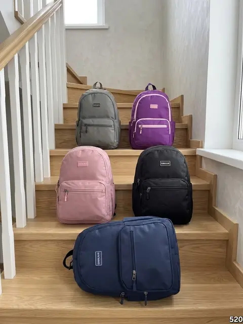 Sac d'école · mnQ8BLrExznGpn6j