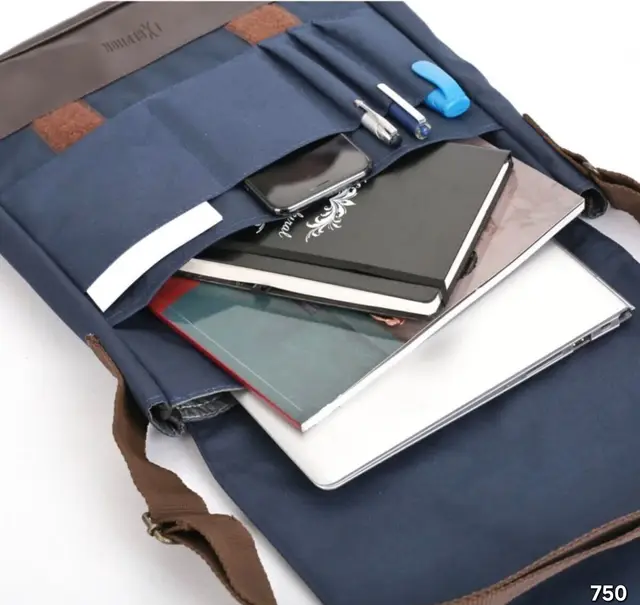 Bag · Un7WR7Y7_AJ55UrH