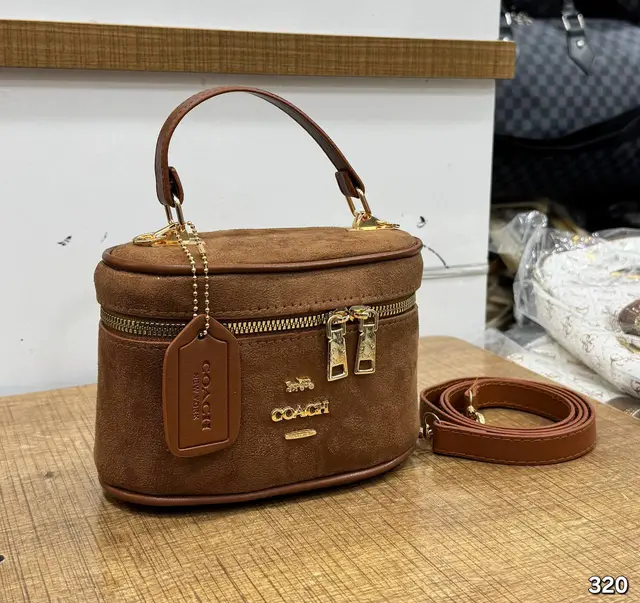 Crossbody bag · b1PClNV3QKixYXyX