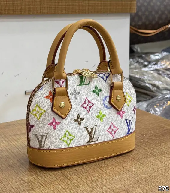Crossbody bag · hH_Q4_F3VUxV73wG