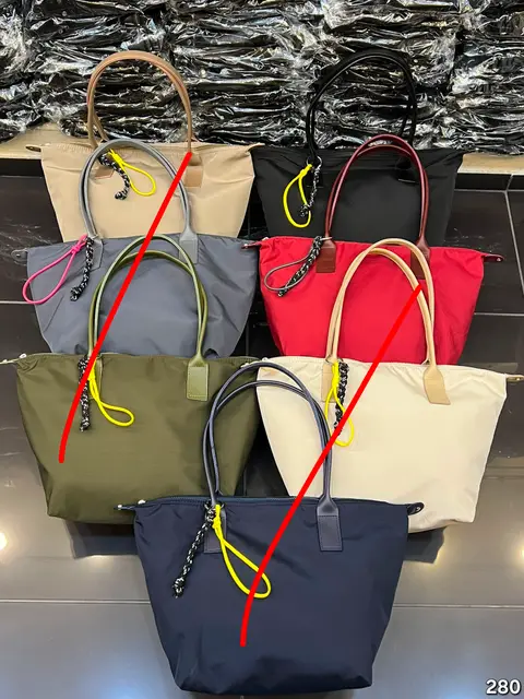 Shoulder bag · VyvUiZ6hwFazKuNB