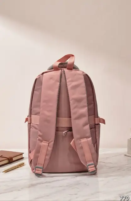 Sac d'école · BD_wS2mZ0x2UH6kz