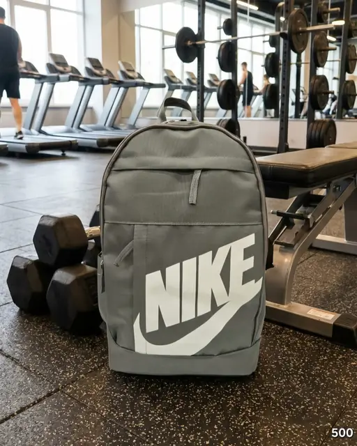 Sac d'école · qo983CcCdPx-WhIS