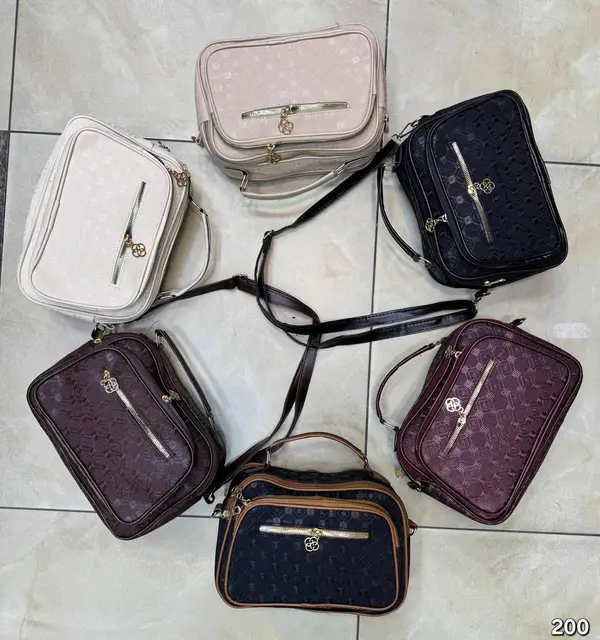 Crossbody bag · vCnZhDykb7uqS4yf