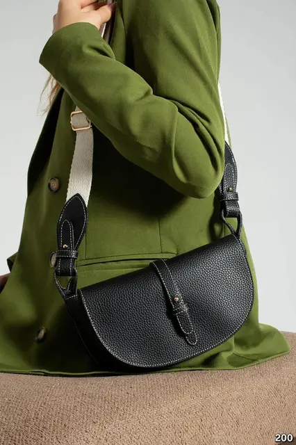 Sac bandoulière · c9DbLqANFGinM5at