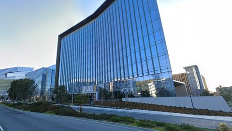 Photo of 700 Gateway Boulevard