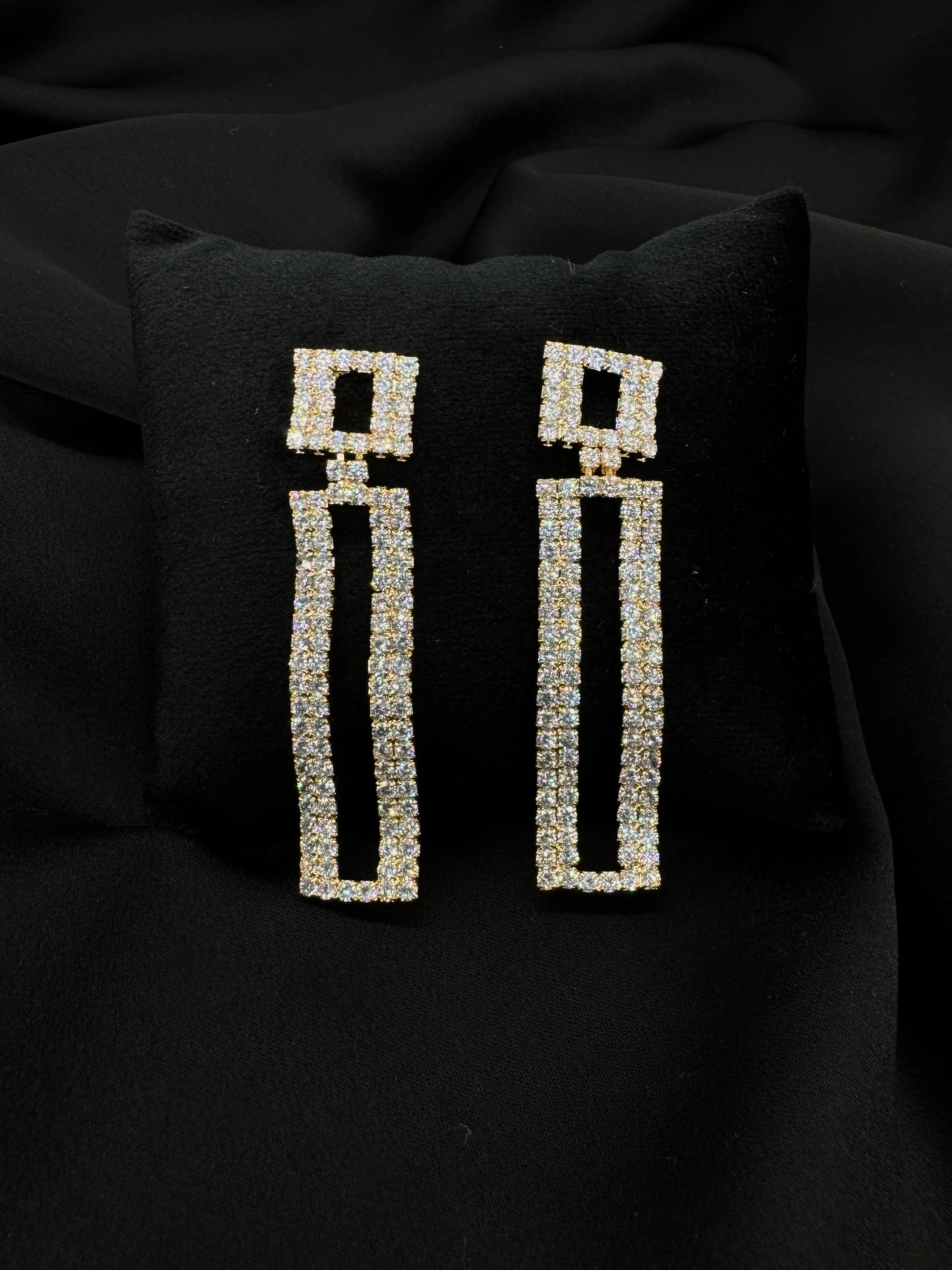 Viseće minđuše 10