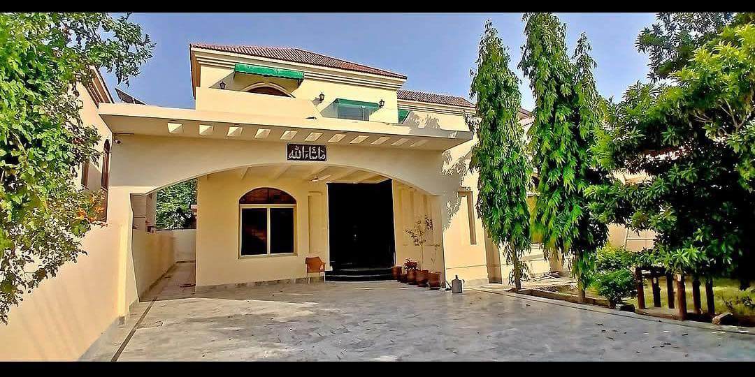 1 Kanal Luxury House for Sale Buch Villas Multan