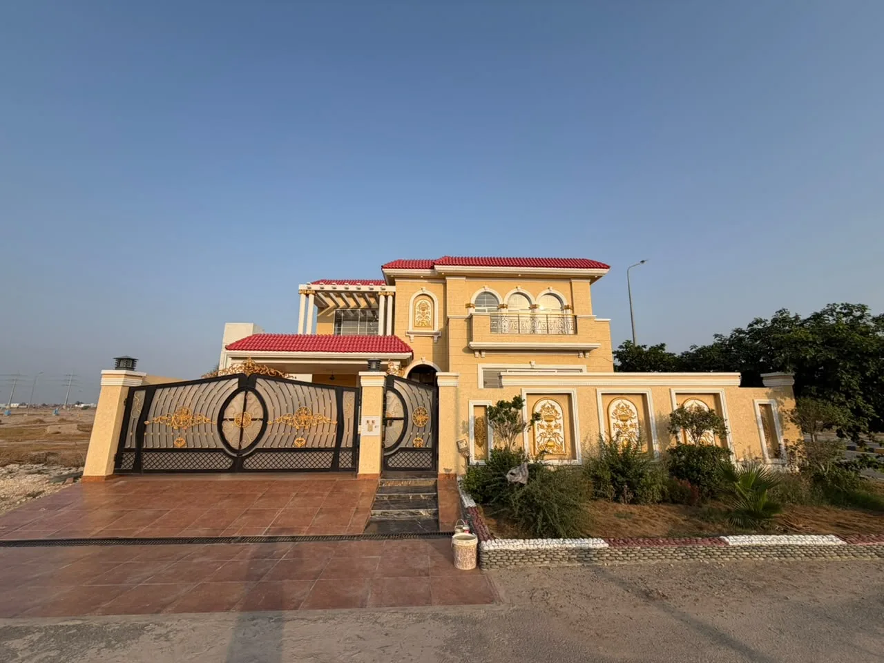 1 Kanal Brand New Luxury House for Sale in DHA Multan Sector Q – Spanish Style, Corner Location
