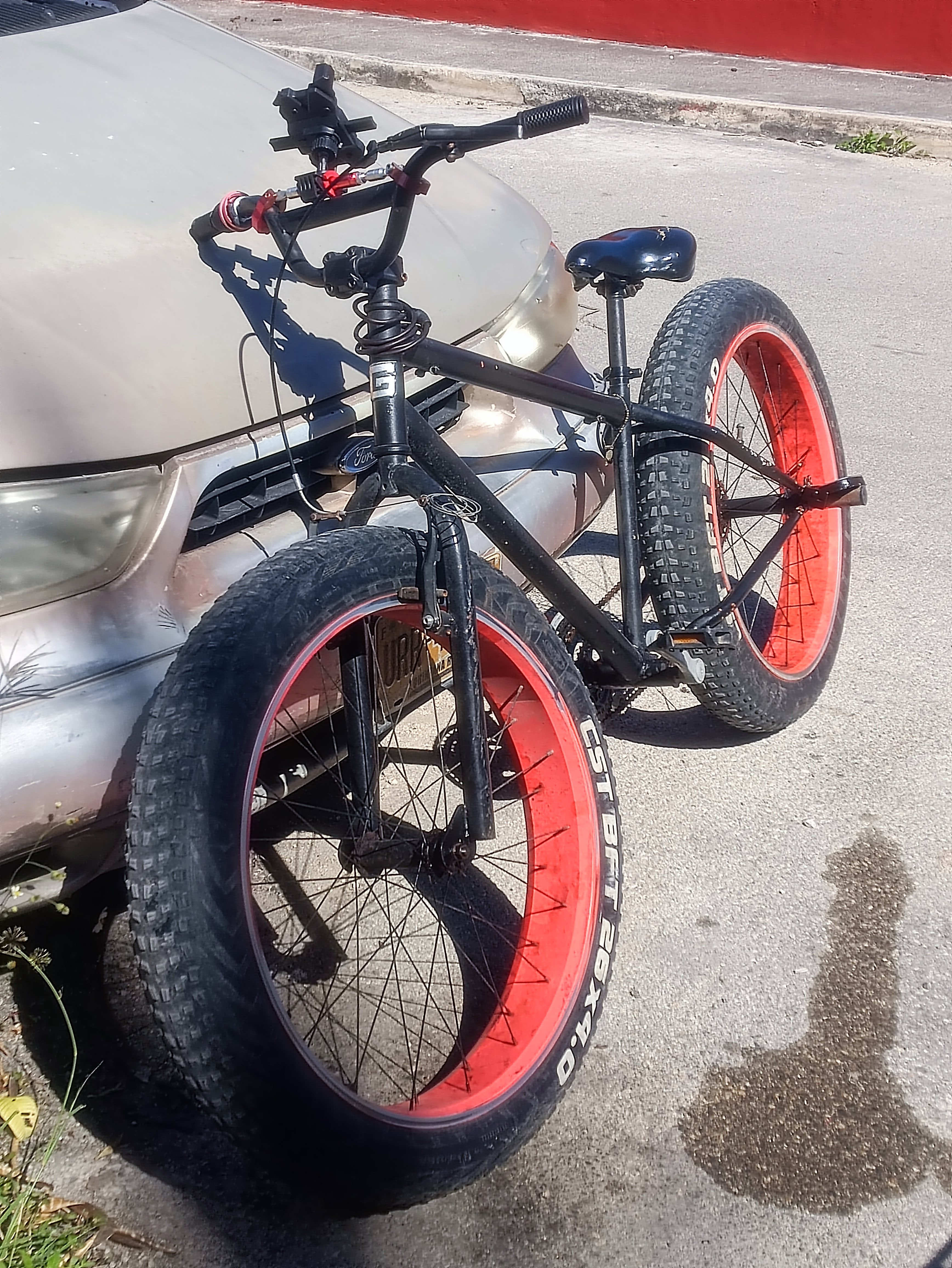 GT Bicycles Génesis Kodiak fat bike 