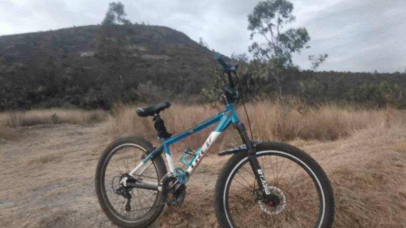 Trek 4500