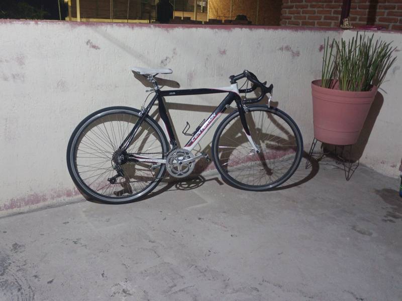 BENOTTO CENTURION  Centurion roma R700