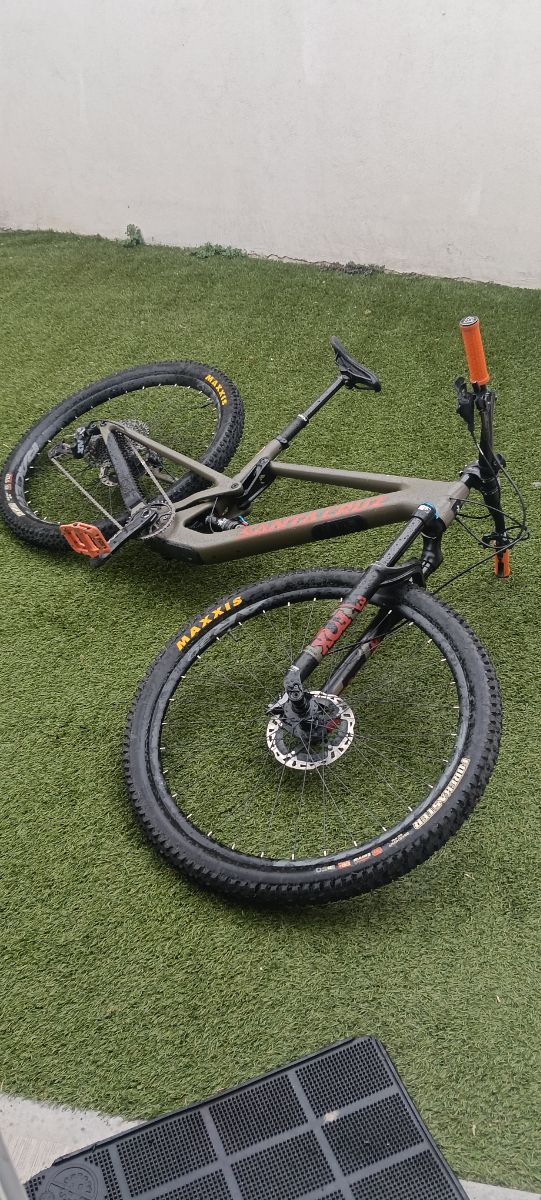 Santa Cruz Tallboy