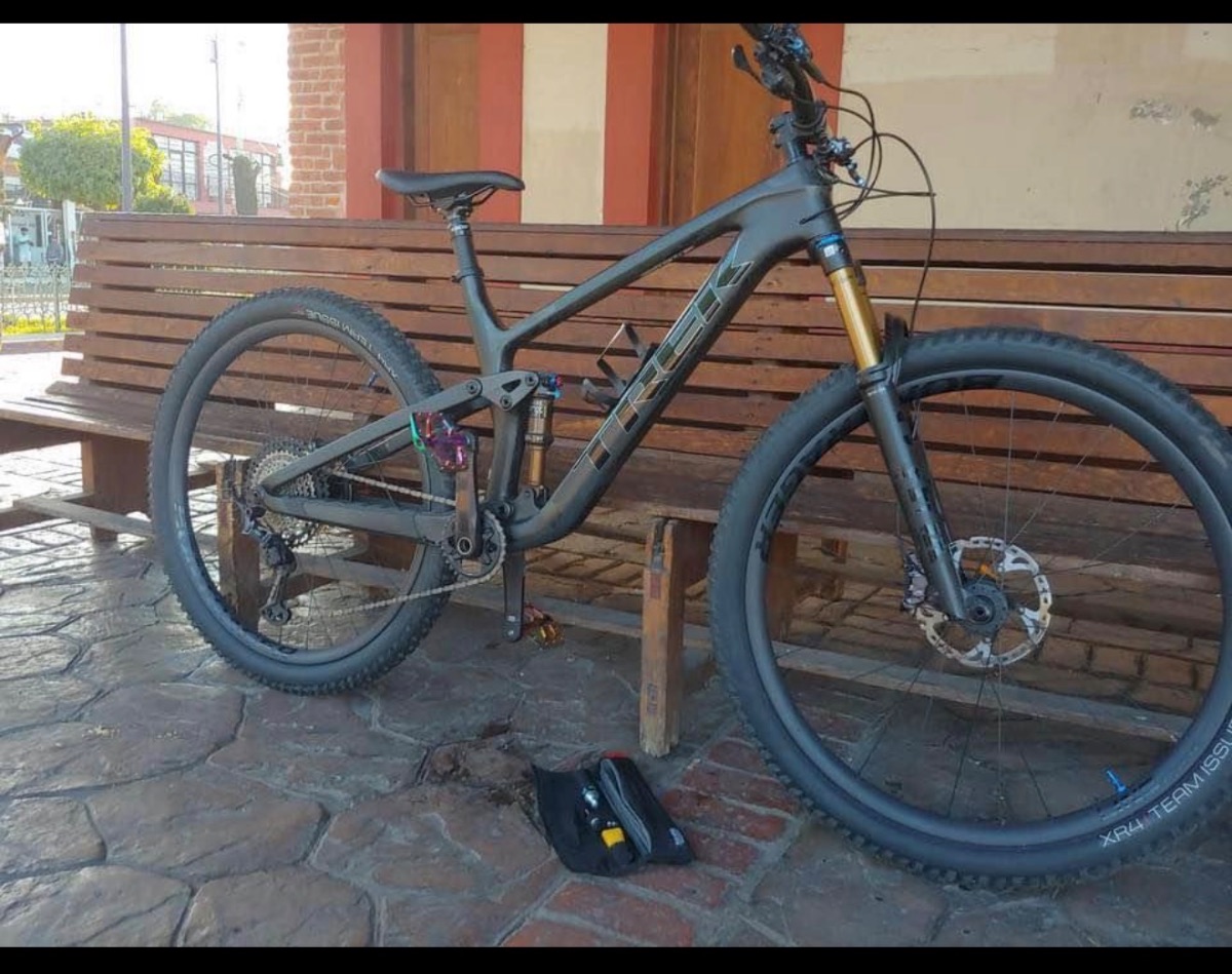 Trek top fuel 9.8 xt