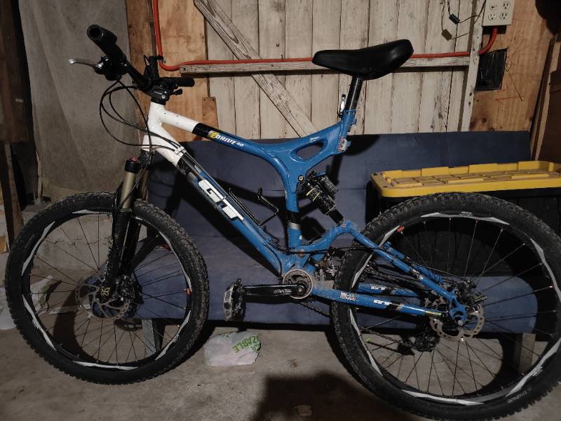 GT Bicycles i-Drive 4.0