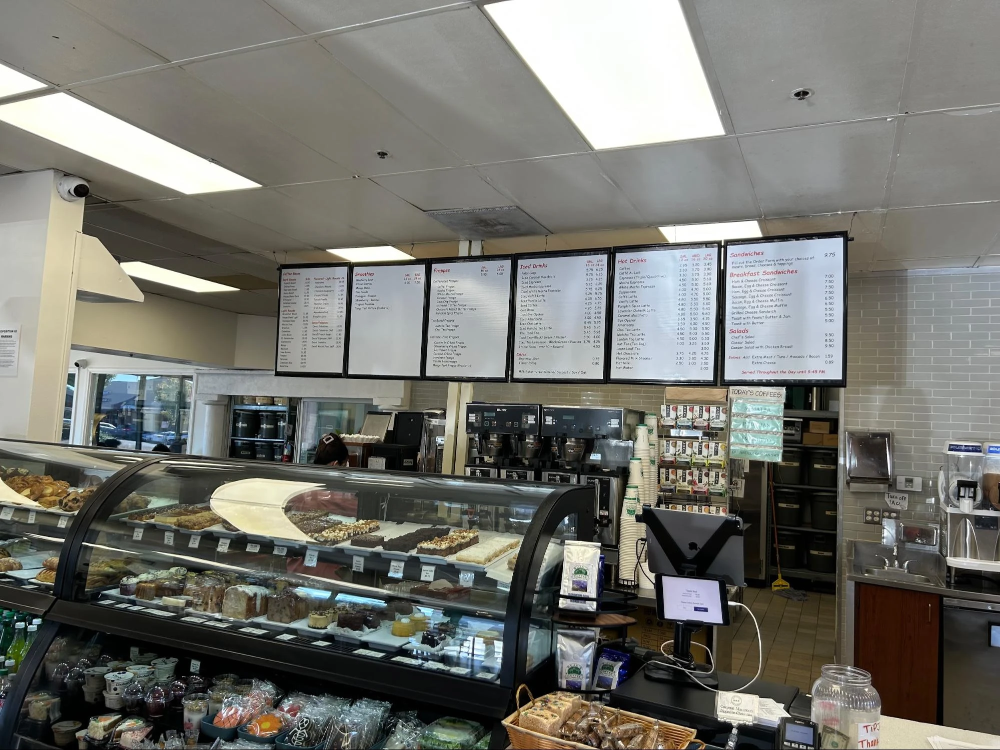 The order counter at Suju’s Coffee.