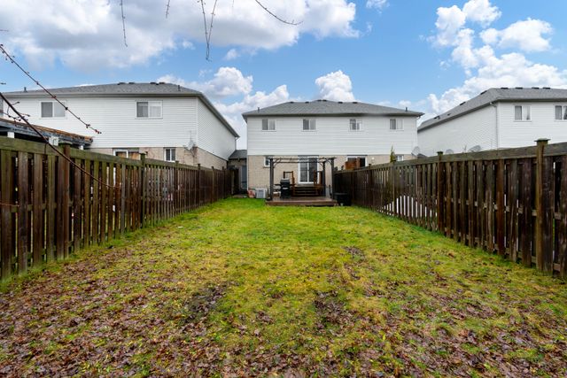 143 Sproule Dr-9