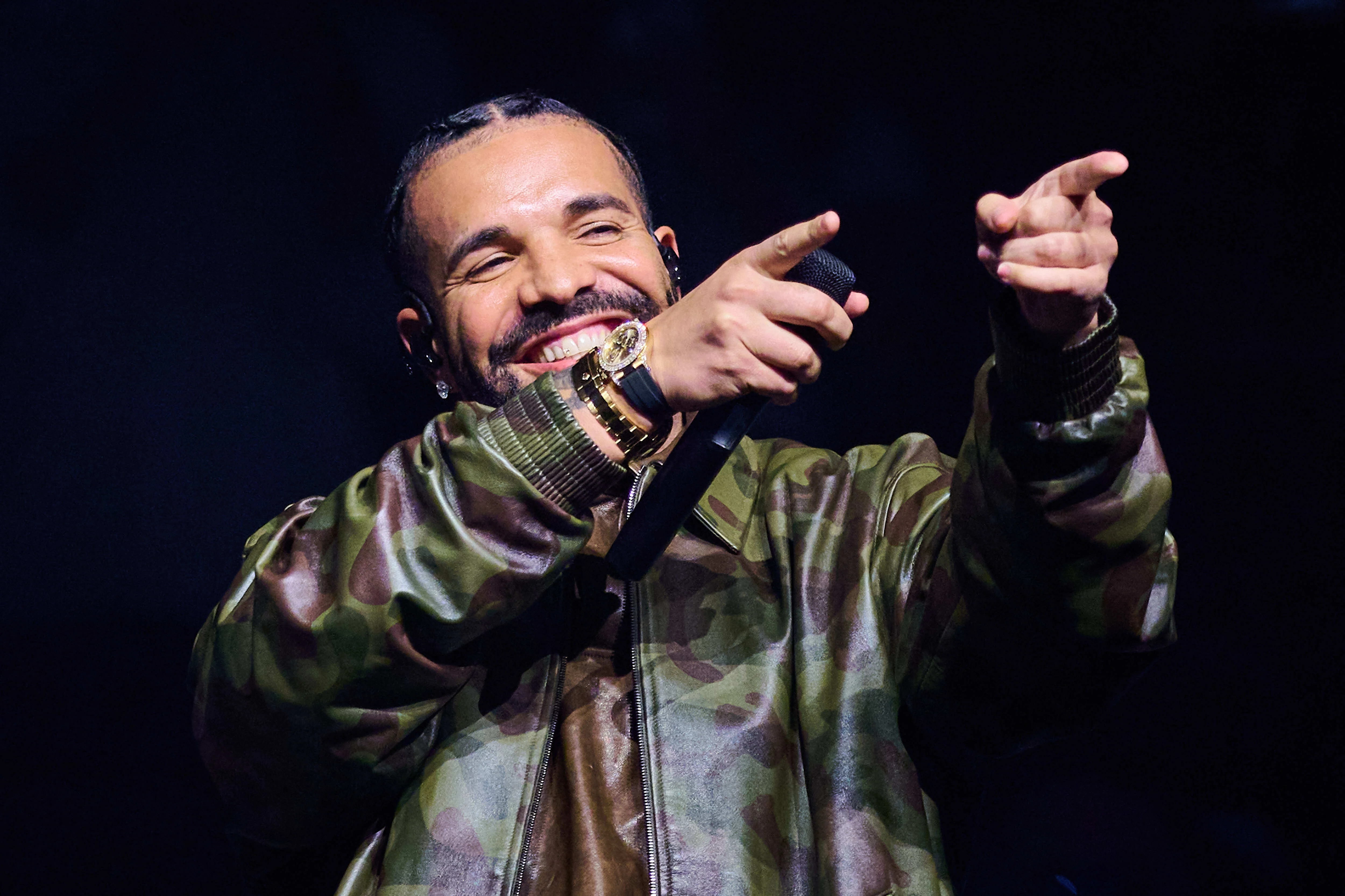Drake Premieres FOMO Film And Confirms 2027 World Tour