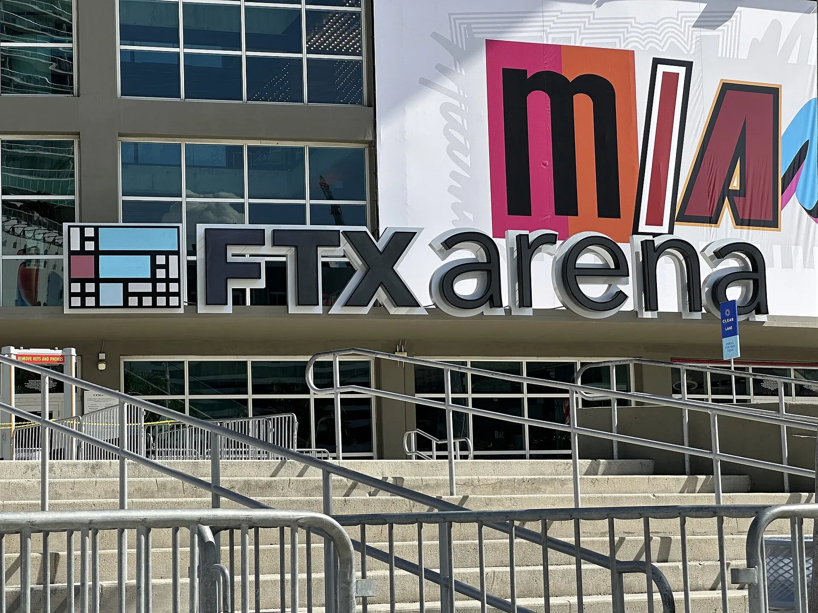 The FTX Arena in Miami in November 2022, shortly before the name was removed. (Photo: Phillip Pessar, CC BY 2.0, via Wikimedia Commons)