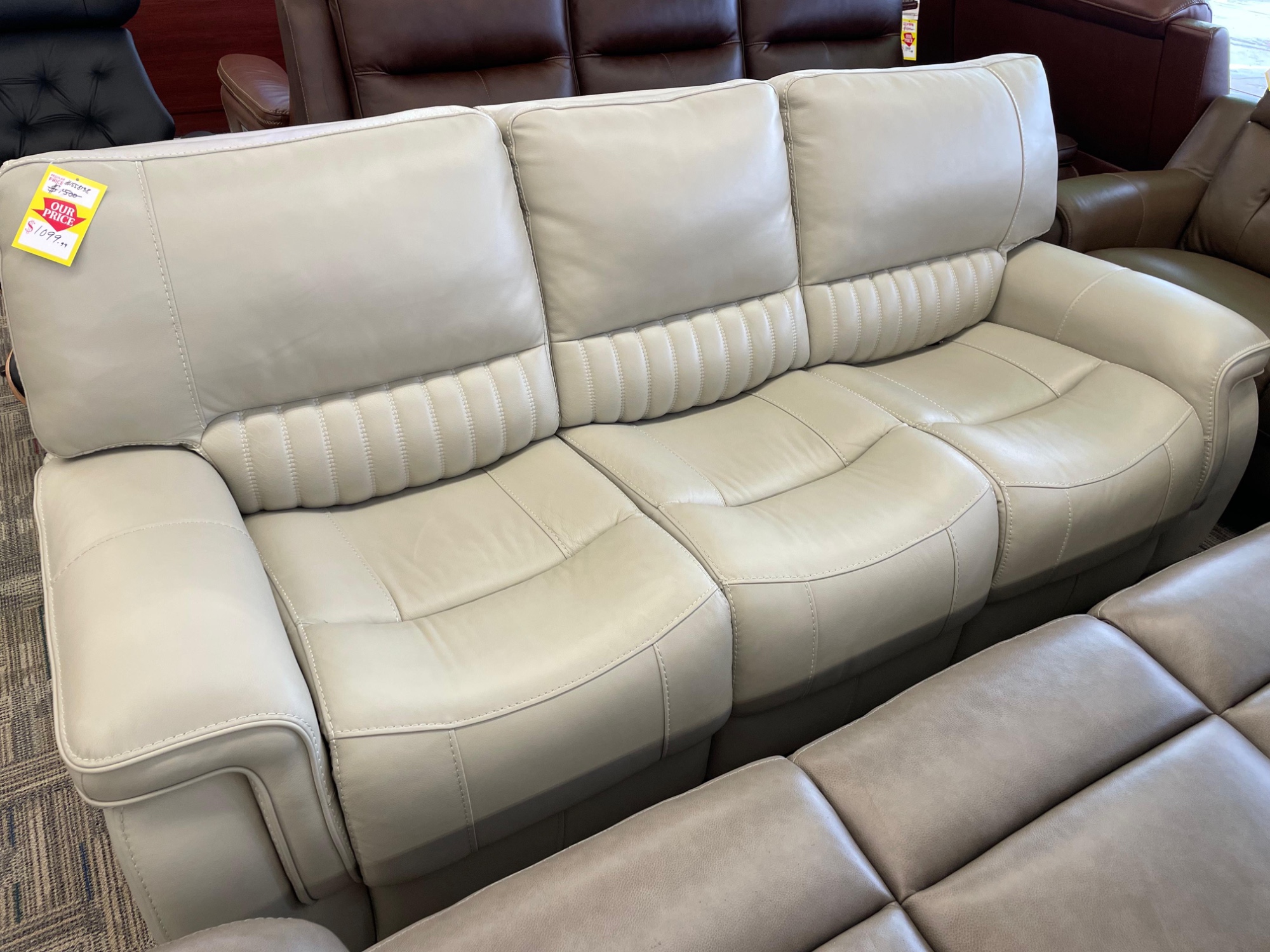 WILLIAMTON LTHR RCLN SOFA