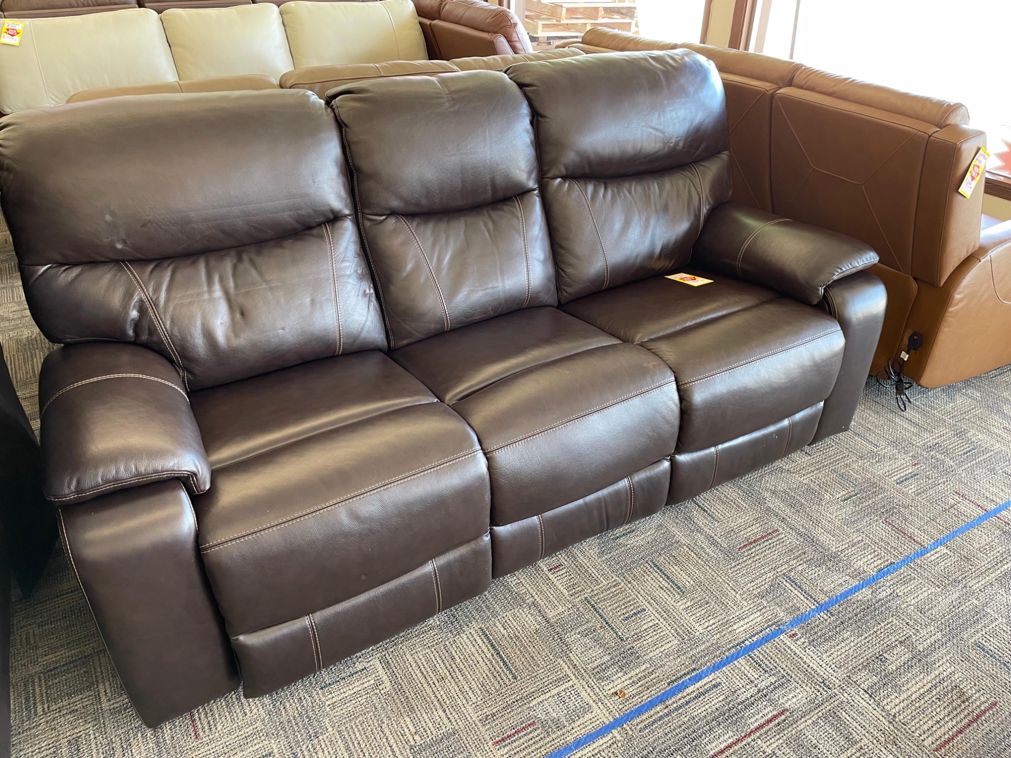 FALLON LTHR PWR RECL SOFA — photo 2