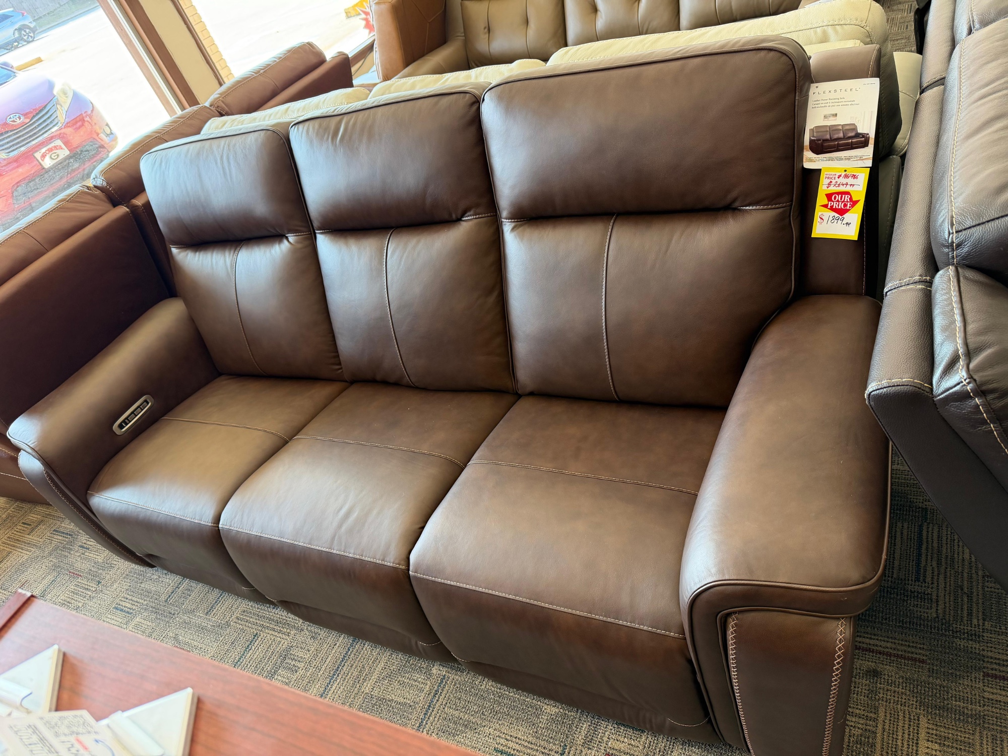 GRIFFIN LEATHER PWR SOFA — photo 2