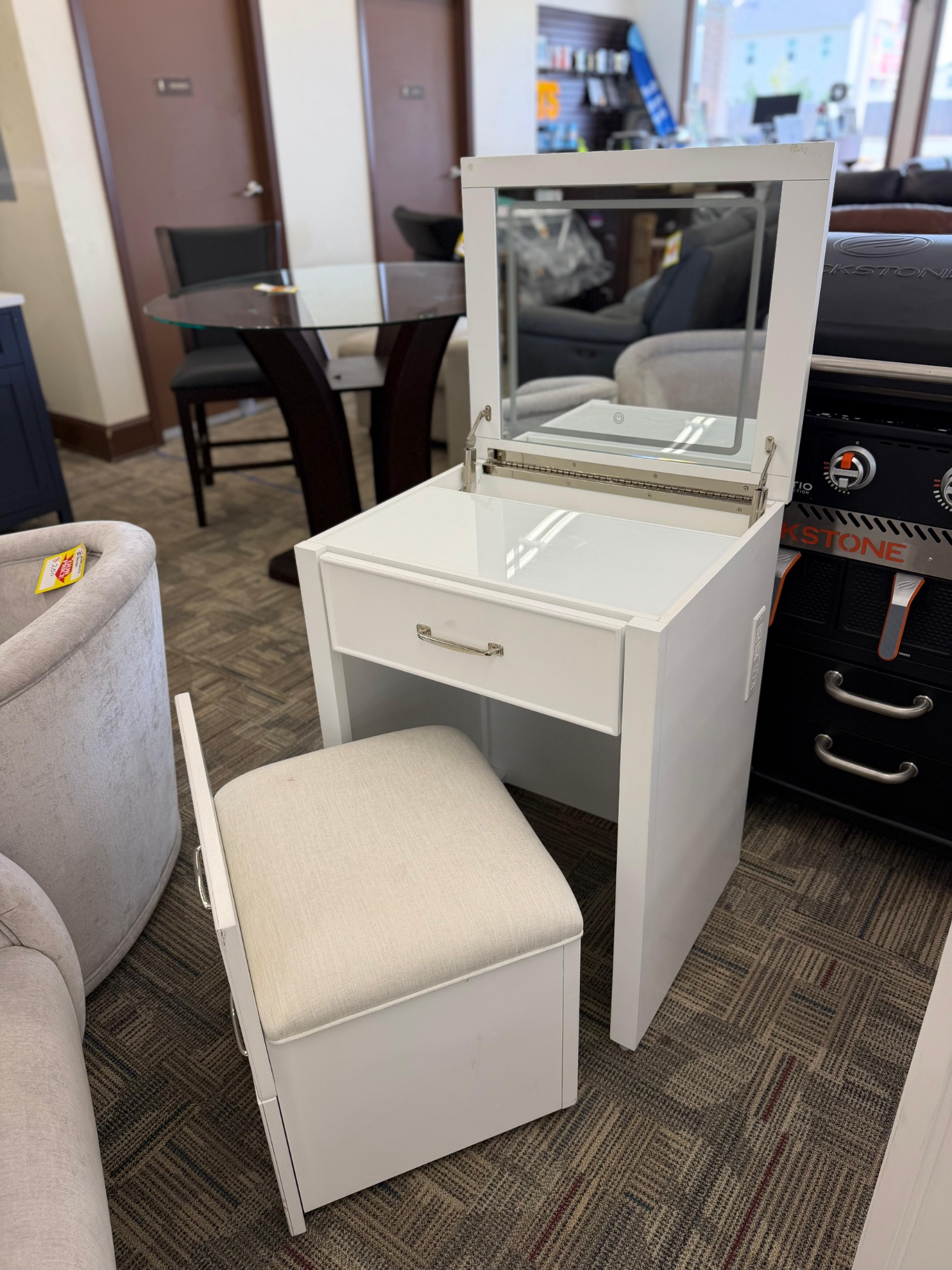 ODESSA VANITY