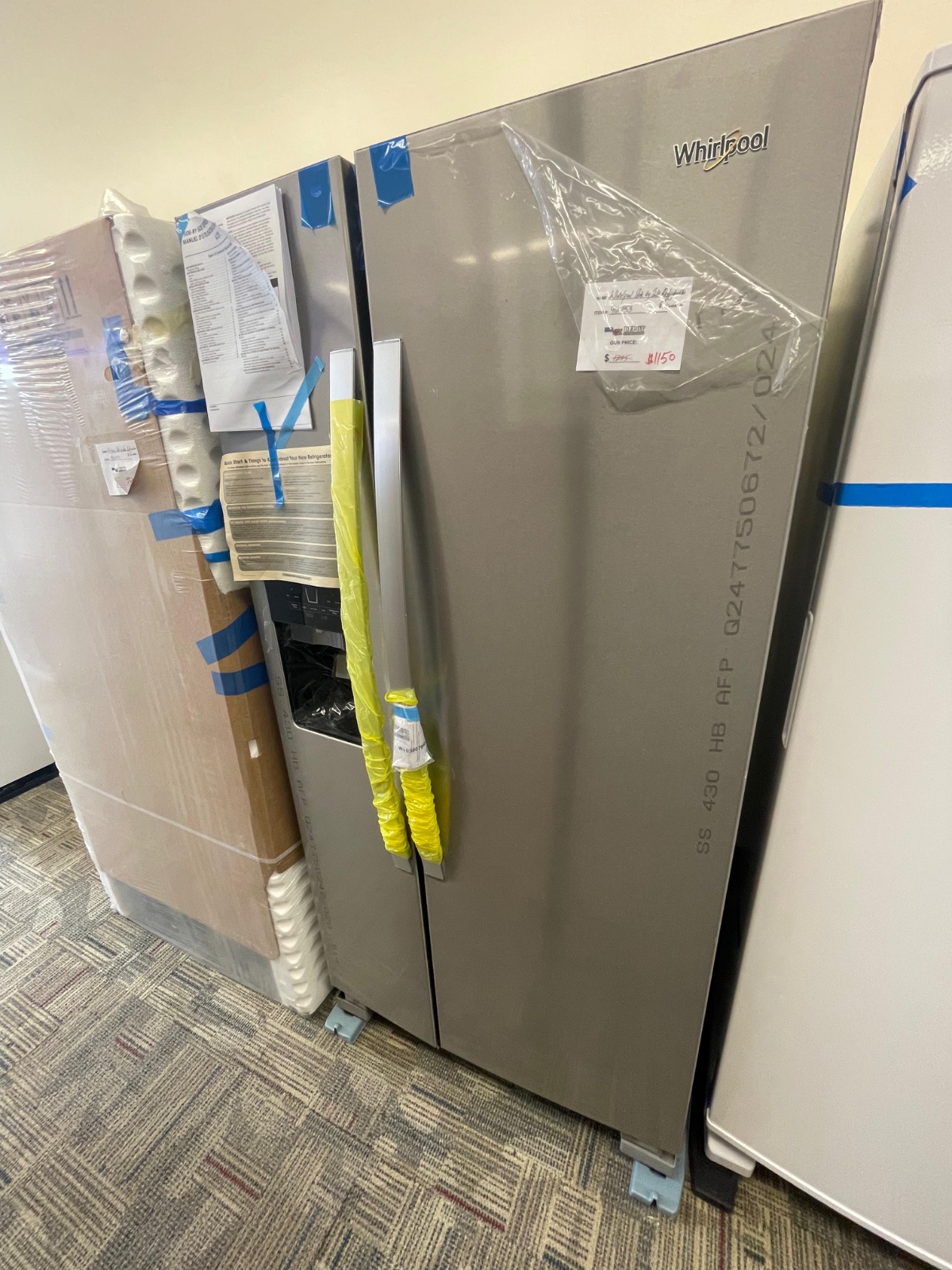 Whirlpool 21.4-cu ft Side-by-Side Refrigerator with Ice Maker (Fingerprint Resistant Stainless Steel)