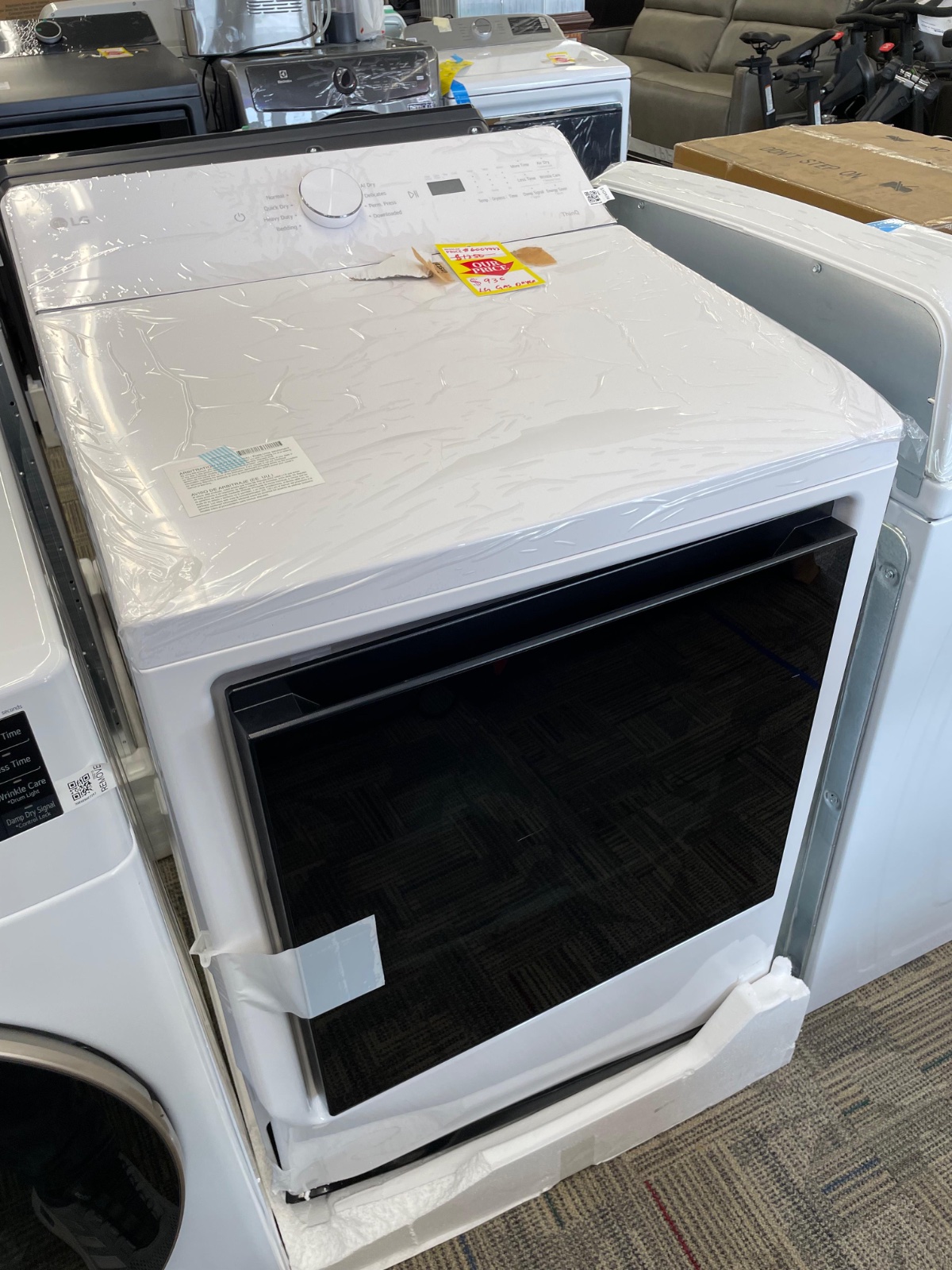 LG GAS DRYER DLG8201W