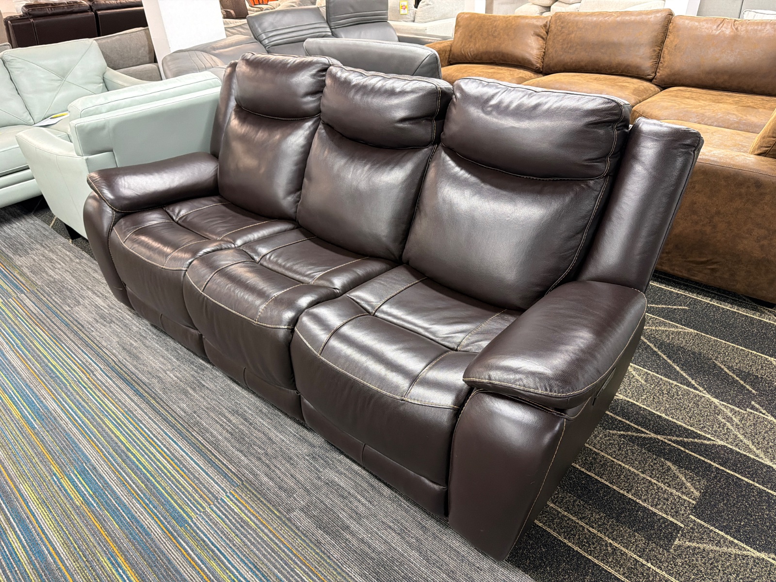 HARVEY LEATHER PWR SOFA
