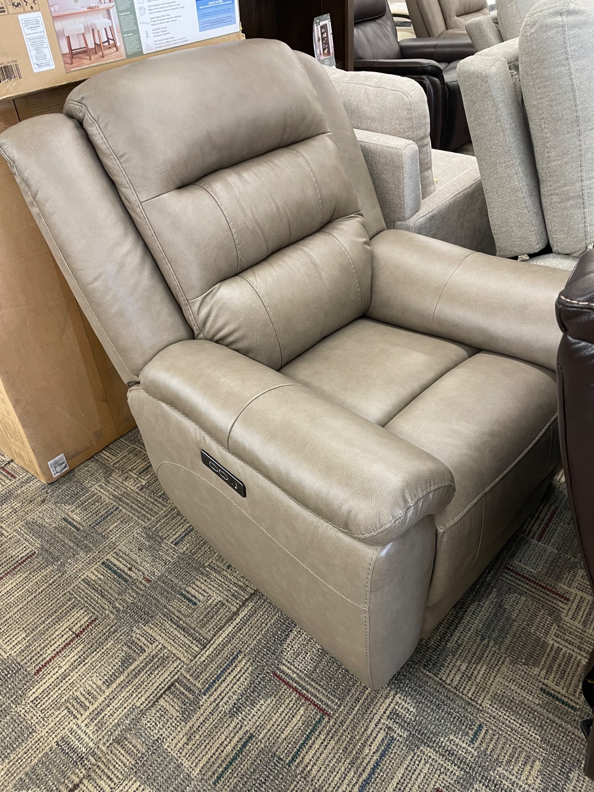 MASON LEATHER POWER