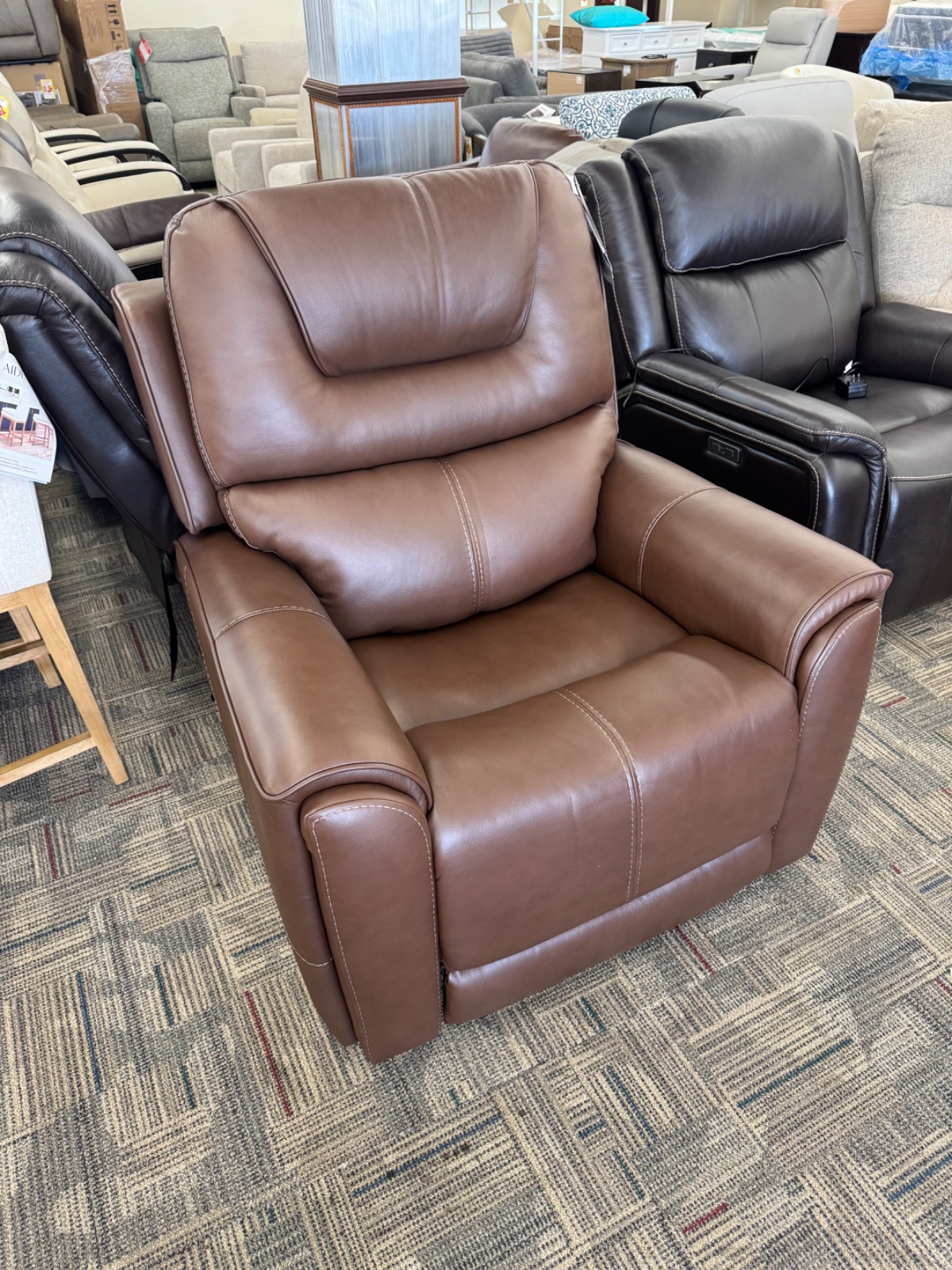 WESLIN POWER RECLINER