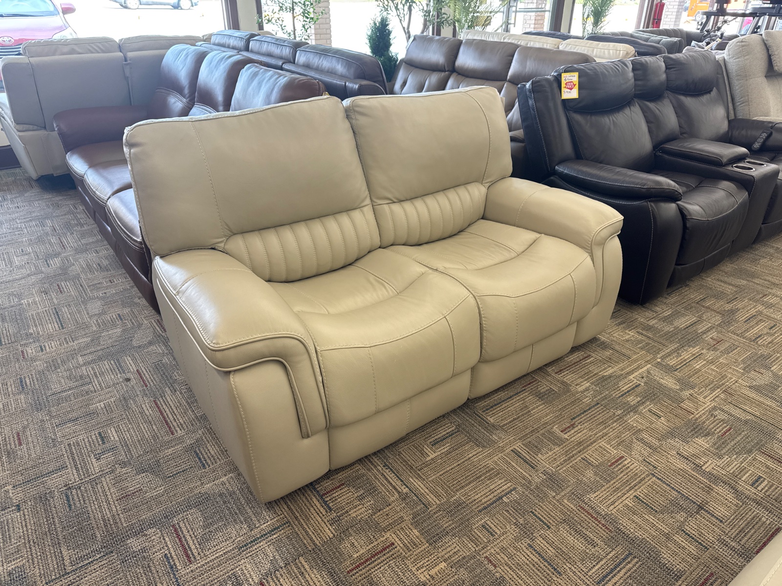 WILLIAMTON LTHR RCLN SOFA