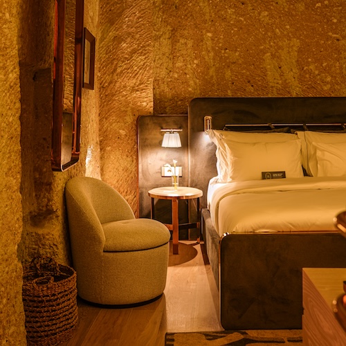 Introducing the Avantgarde Refined Dual Destination Offer