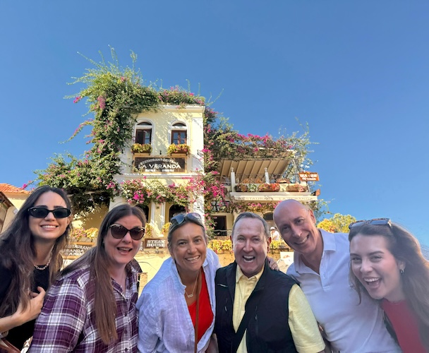 Fam en Grecia visitando Athens, Creta & Rhodes