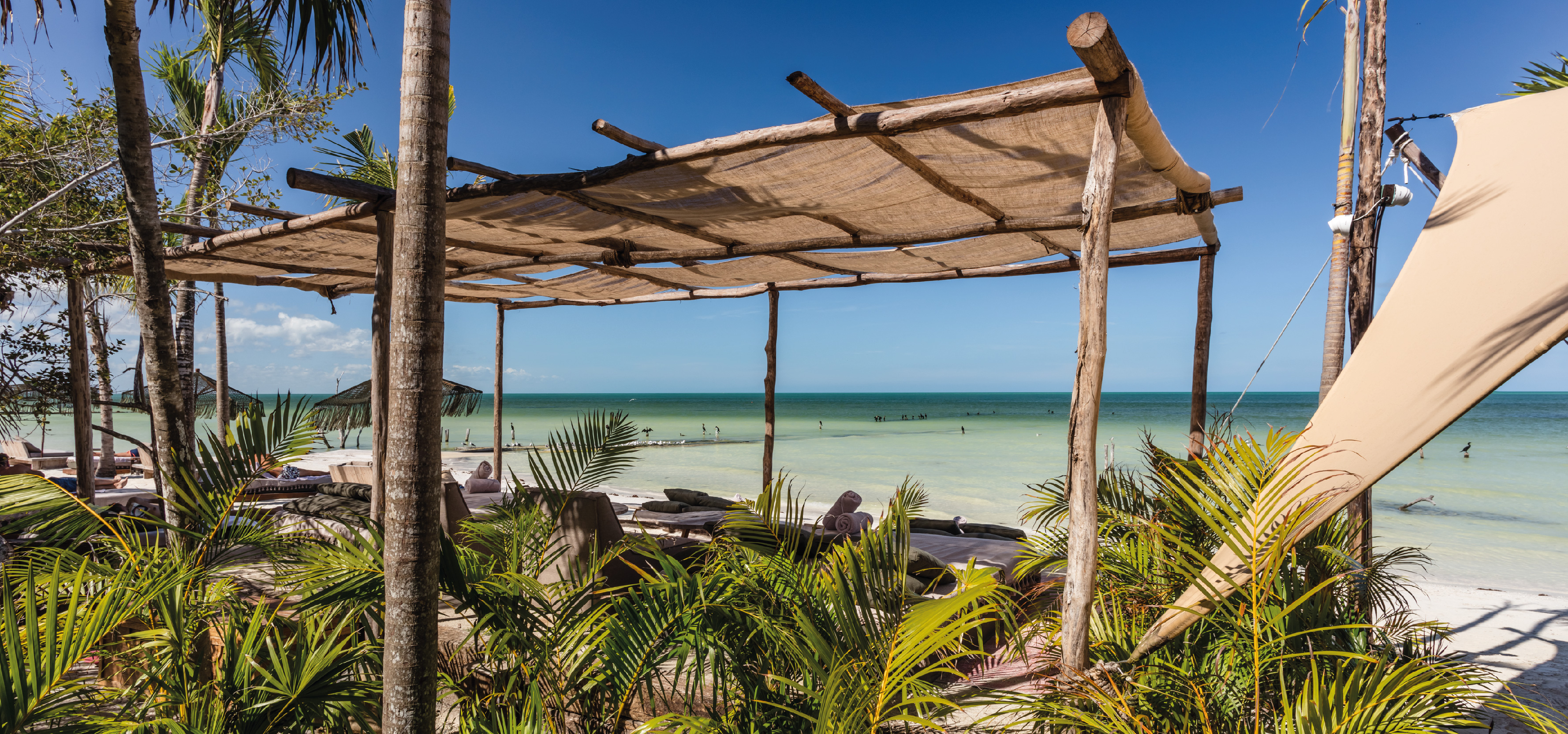 Prefer an island experience?  Enjoy these exclusive deals at  Nômade Holbox  with Biggeri+Universe