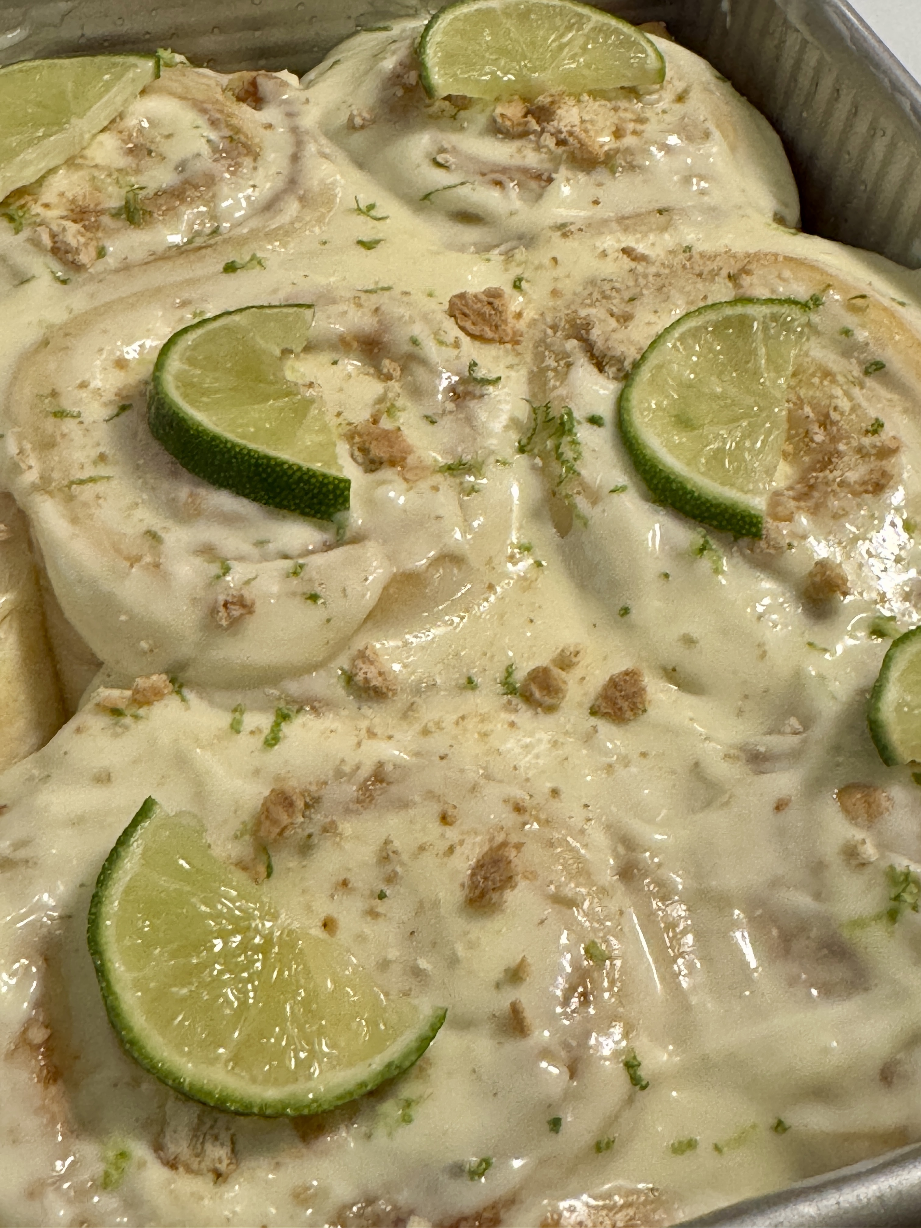 Key Lime Pie with Graham Cracker Crust