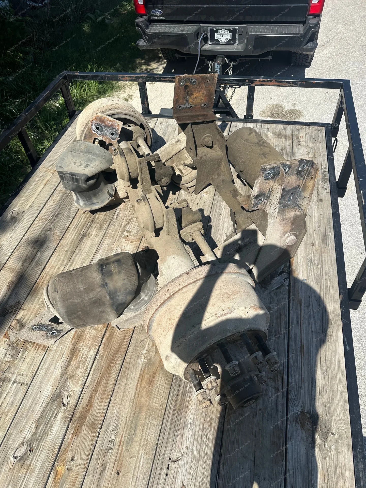 Drop axle assembly
