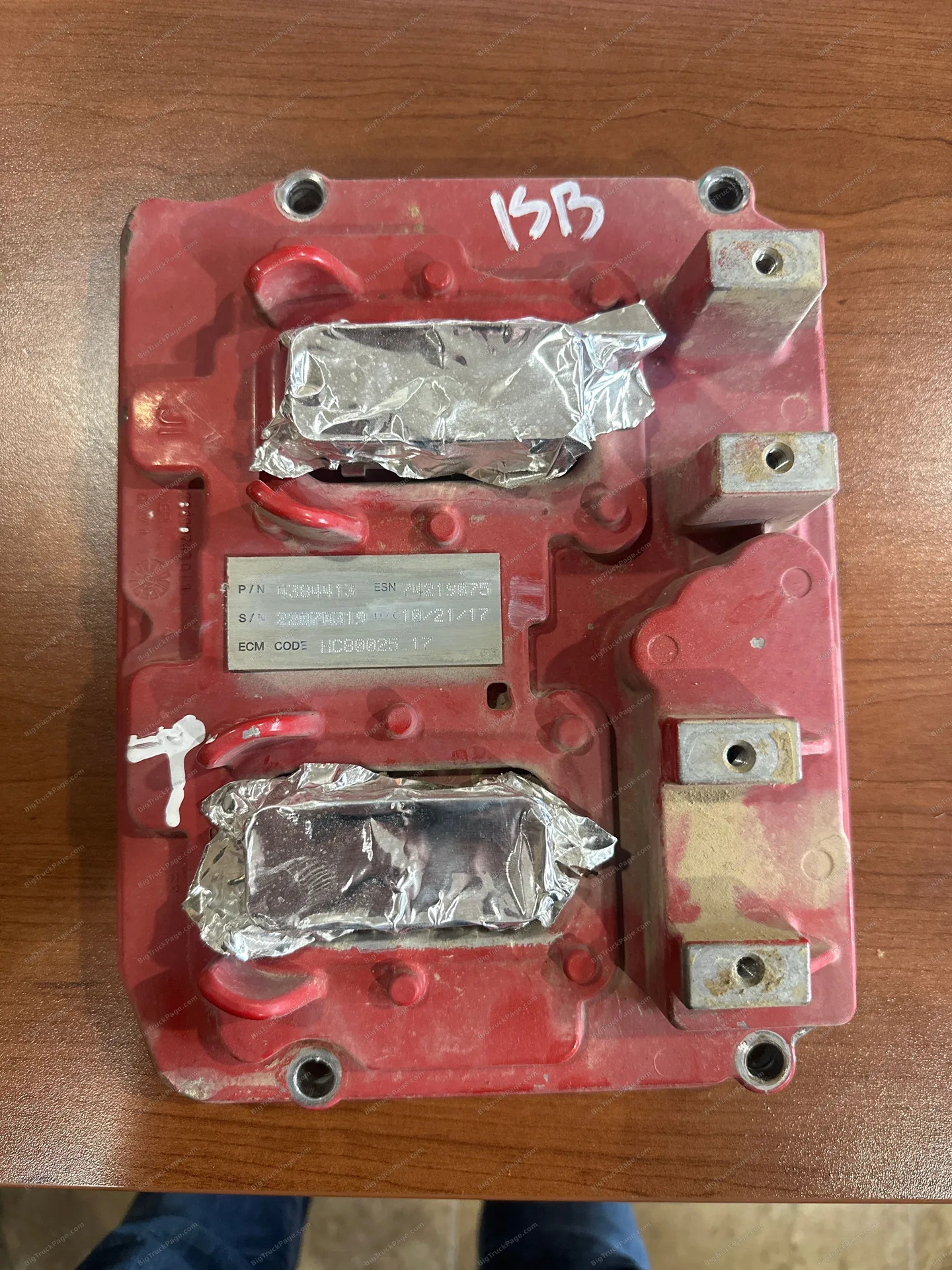 Cummins ISB 6.7 engine computer ECM part# 4384413